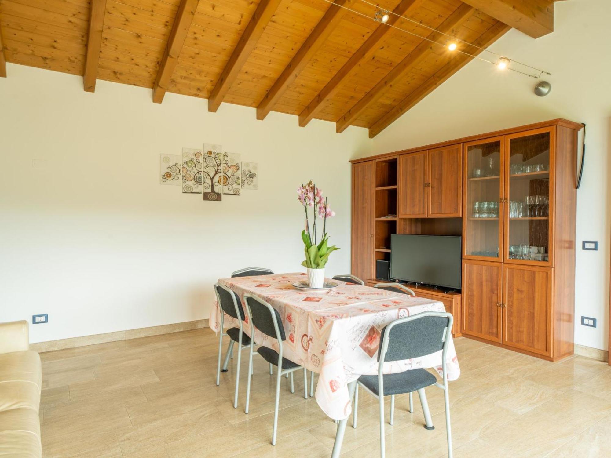 Apartment Tondo-2 By Interhome Castelveccana Exterior foto